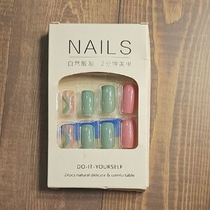 Colorful DIY Nail Set